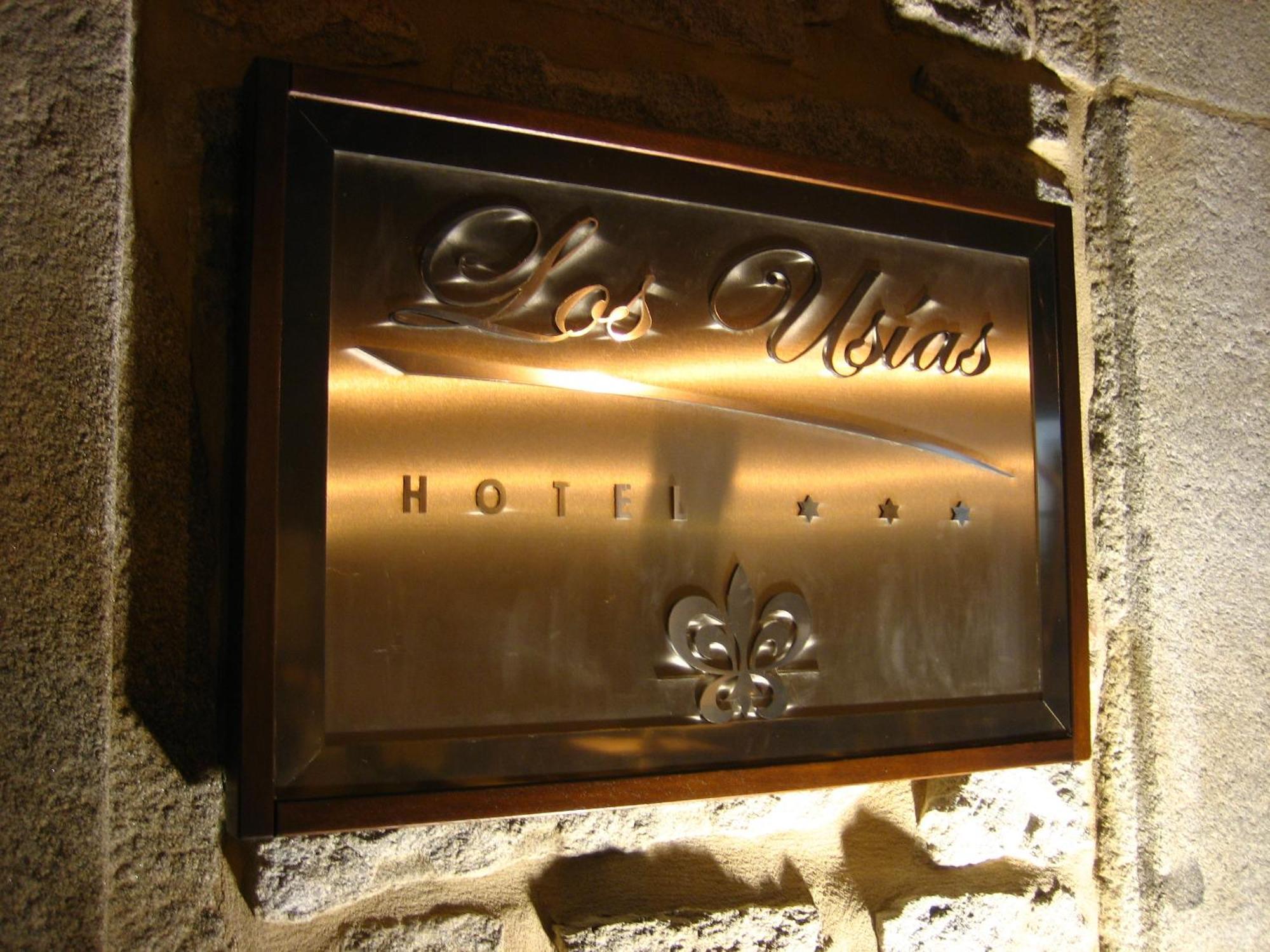 Hotel Los Usias Dos Torres Esterno foto