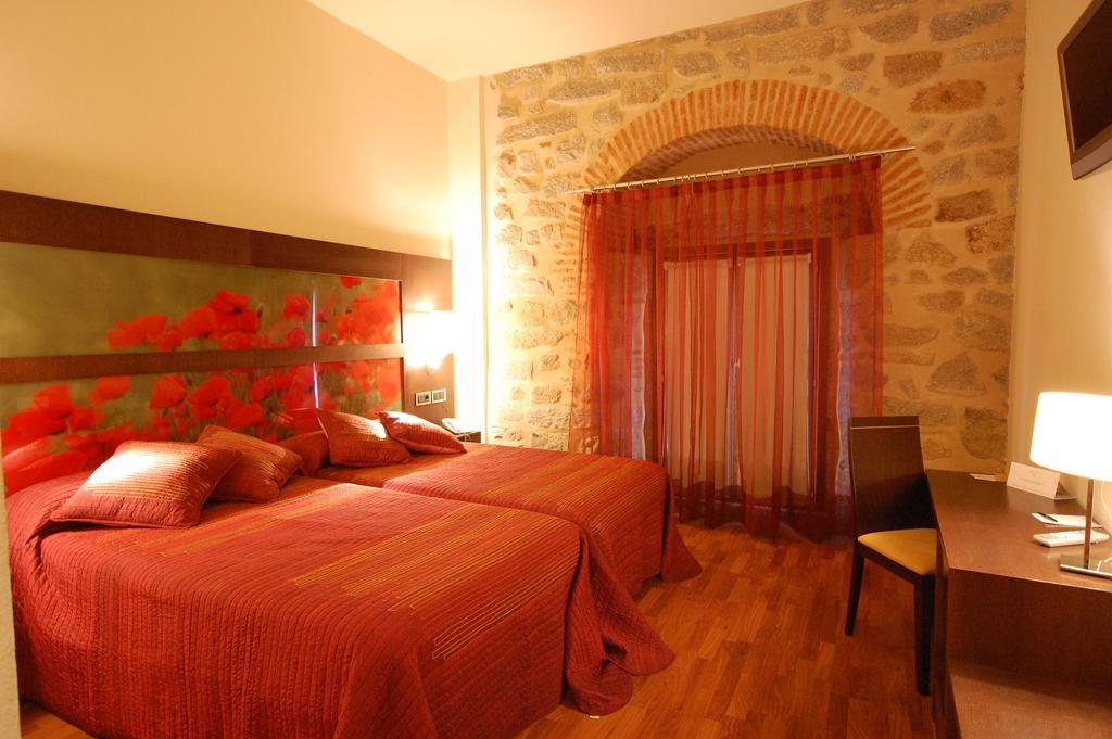 Hotel Los Usias Dos Torres Esterno foto