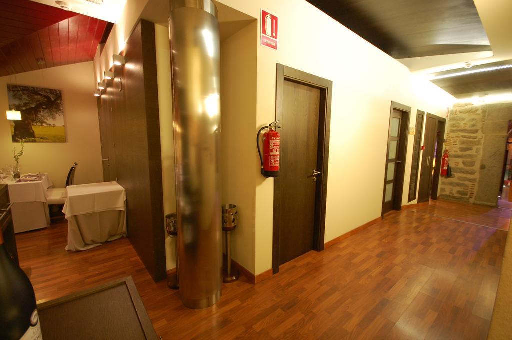 Hotel Los Usias Dos Torres Esterno foto